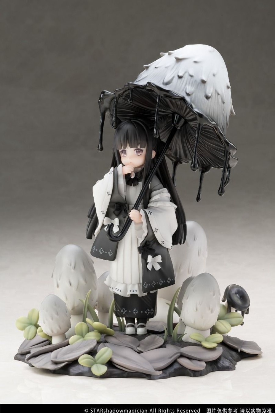 Figures Reverse Studio | No. 4 Shaggy Ink Cap