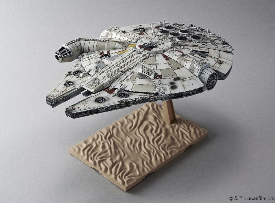 Hobby Bandai | Millennium Falcon